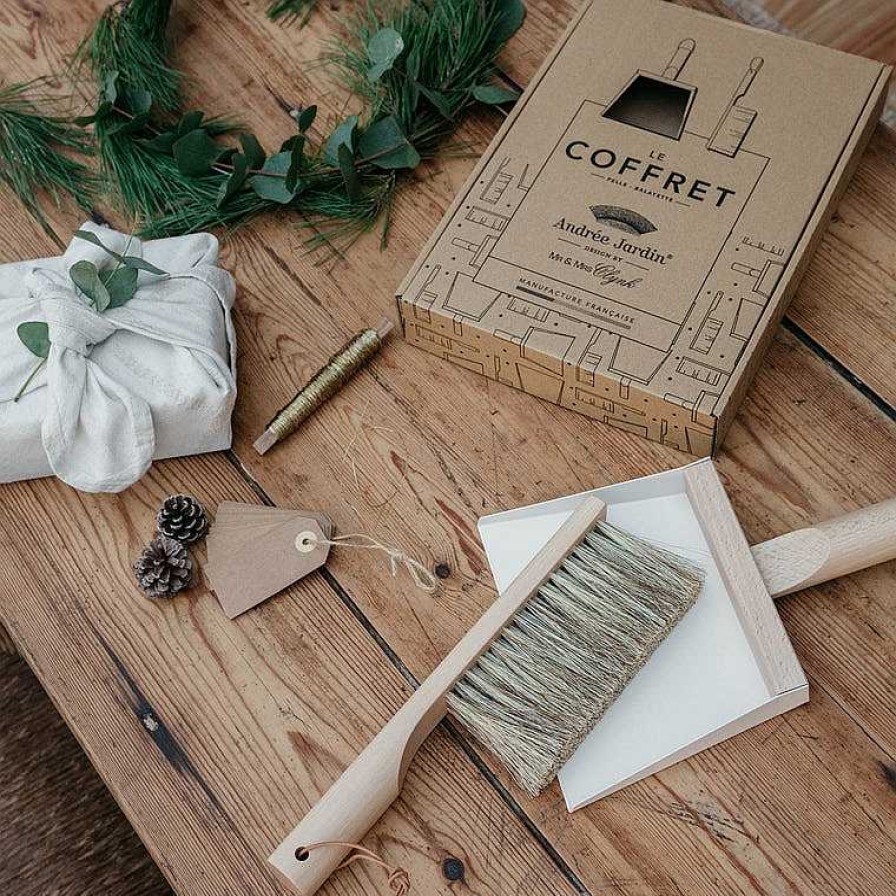 Kitchen Relish Decor | Mr. And Mrs. Clynk Dustpan & Natural Brush Gift Set