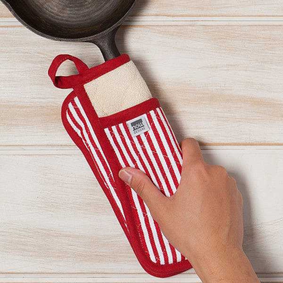 Kitchen Relish Decor | Pot Holder Oven Mitt Set - Pinstripe Red