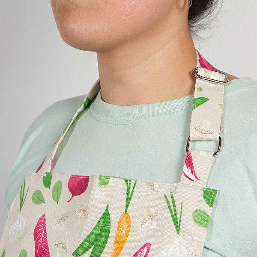 Kitchen Relish Decor | Chef Apron - Veggies