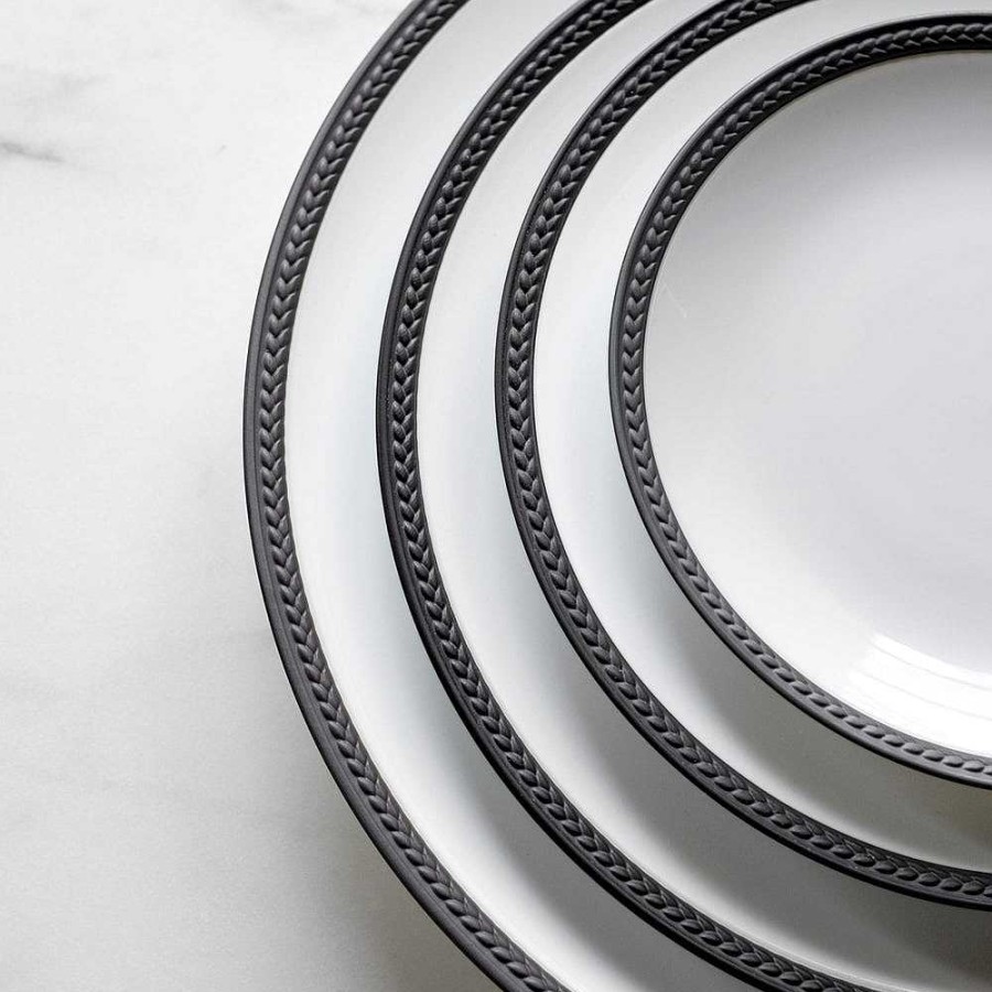 Table Relish Decor | Soie Tress E Charger Plate - Black