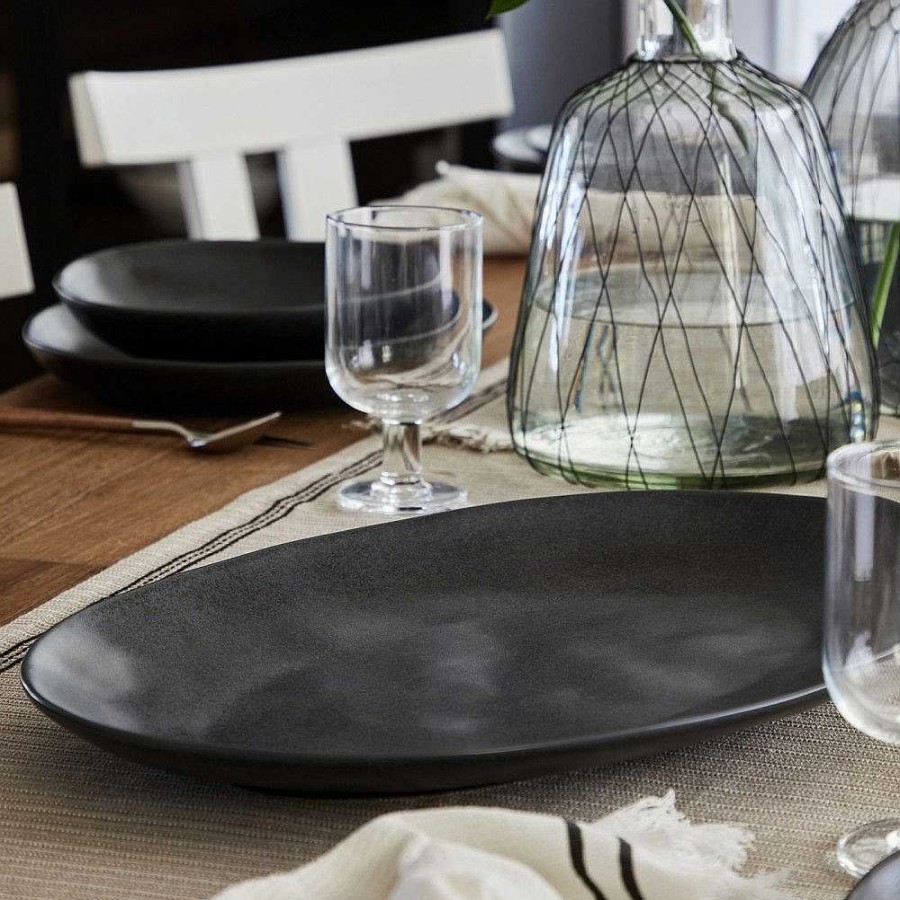 Table Relish Decor | Livia Large Oval Platter - Matte Black