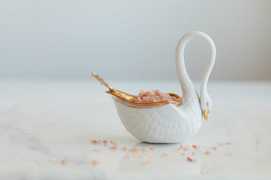 Table Relish Decor | Swan Salt Cellar & Spoon - White