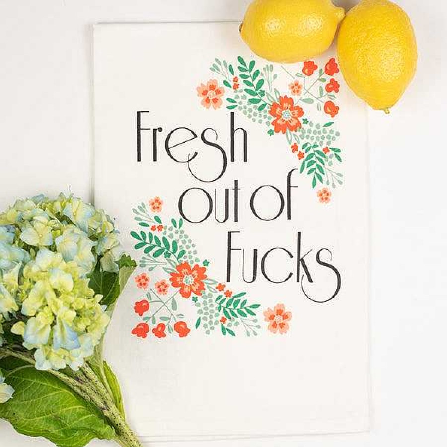 Kitchen Relish Decor | Twisted Towel - Fresh Out